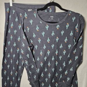 Christmas Pajamas Santa Hat Cactus Old Navy Sleepwear Lounge Set Size L/XL